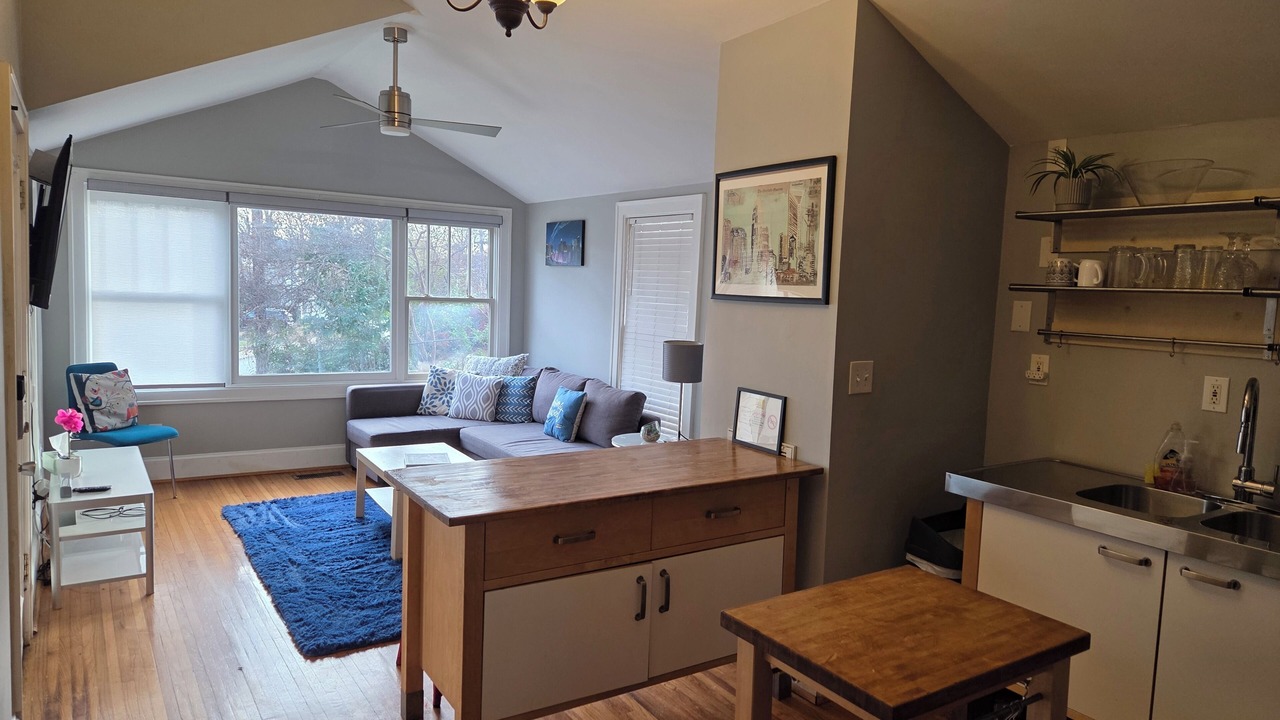 Photo of Livingroom in Biddleville