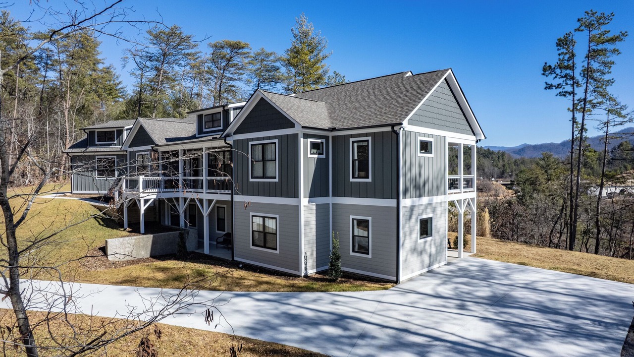 Photo of Outdoor in Weaverville