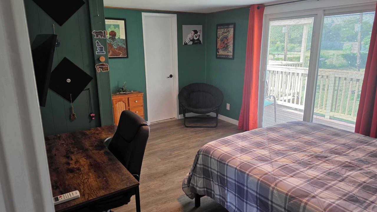 Photo of Bedroom in West Oak Hill
