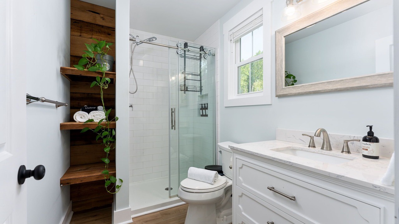 Photo of Bathroom in Wrightsboro