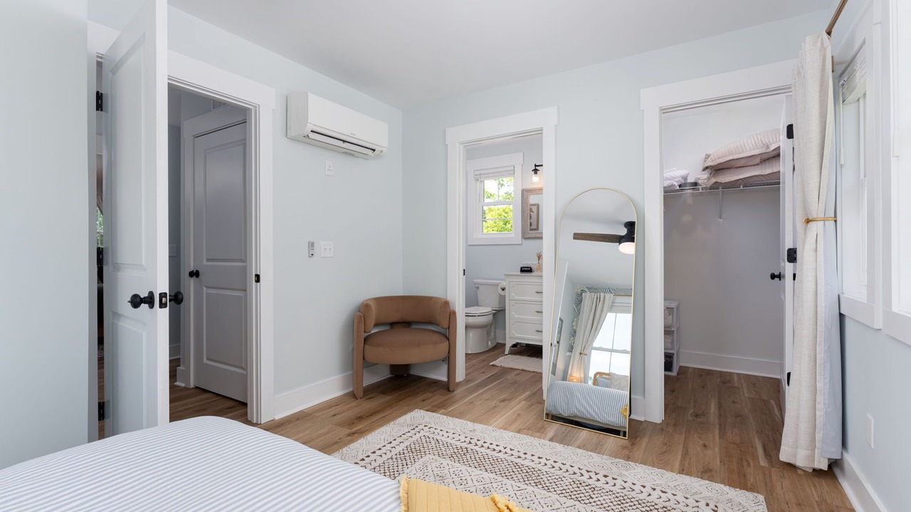 Photo of Bedroom in Wrightsboro