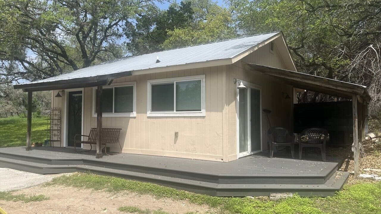 Photo of Outdoor in West Oak Hill