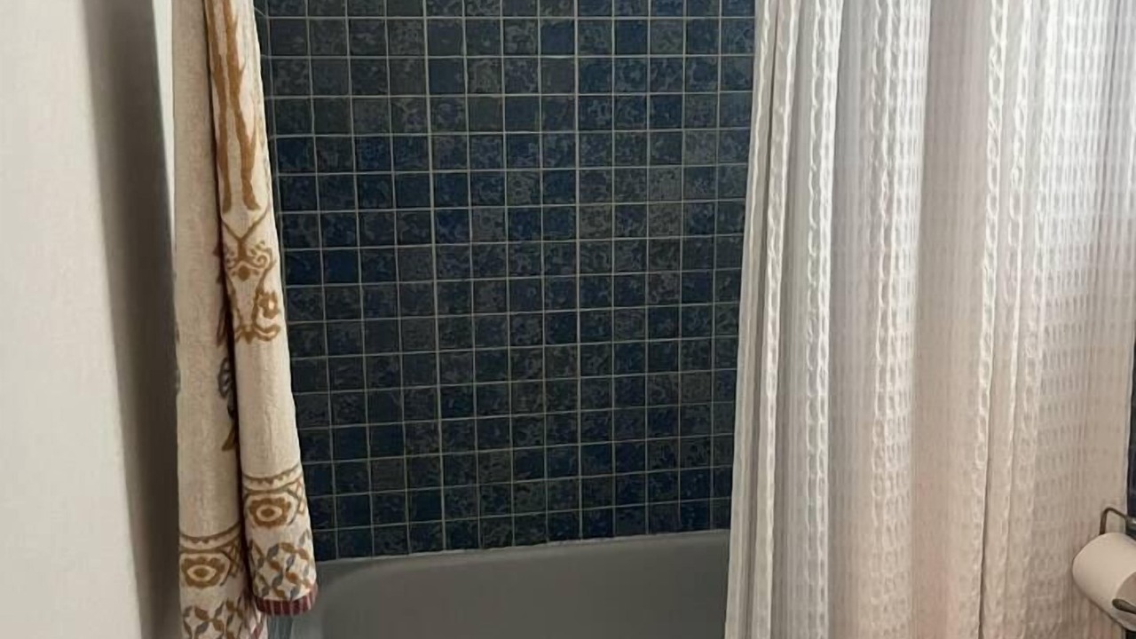 Photo of Bathroom in West Oak Hill