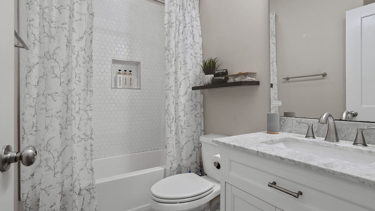 Photo of Bathroom in Berea