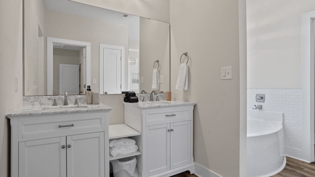Photo of Bathroom in Berea