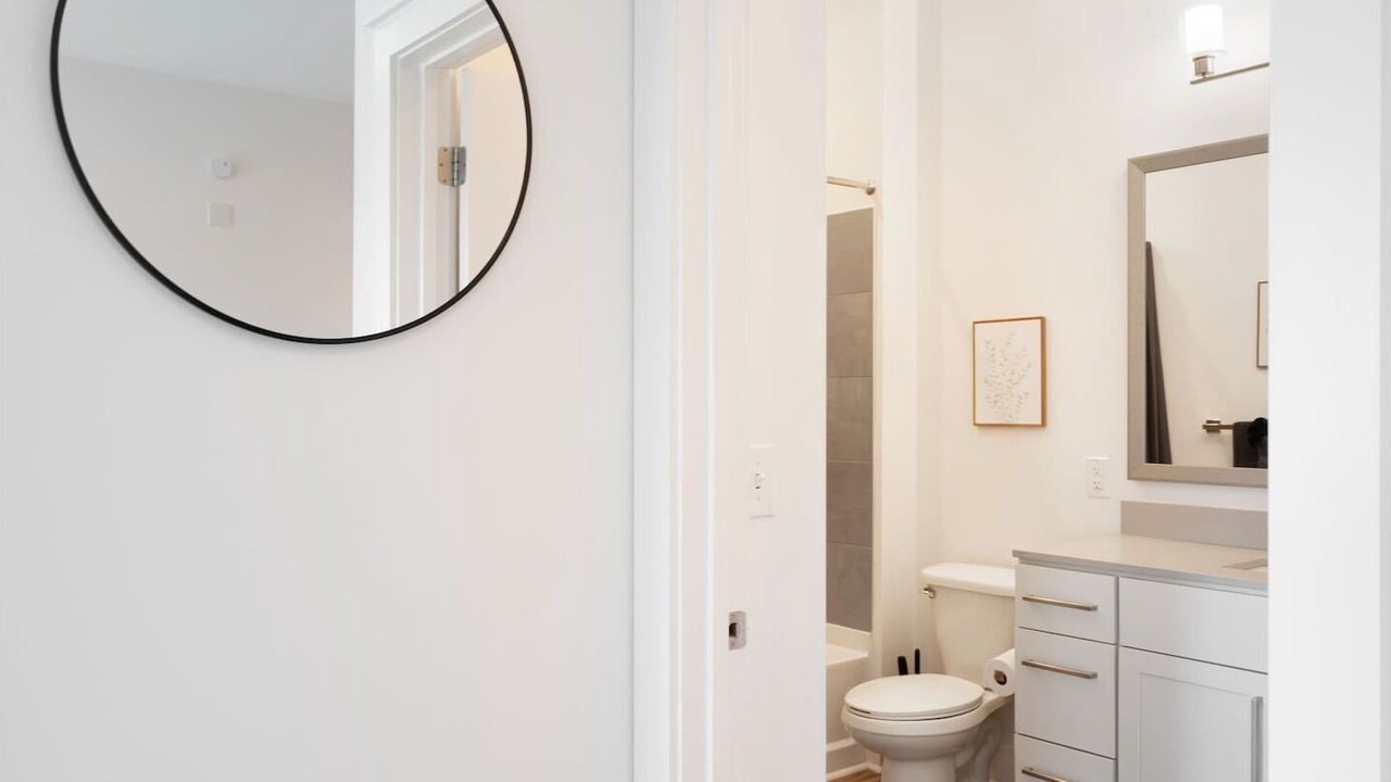 Photo of Bathroom in Second Ward