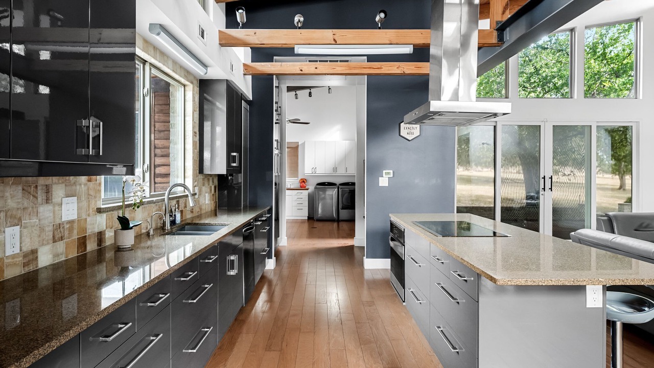Photo of Kitchen in Brushy Creek