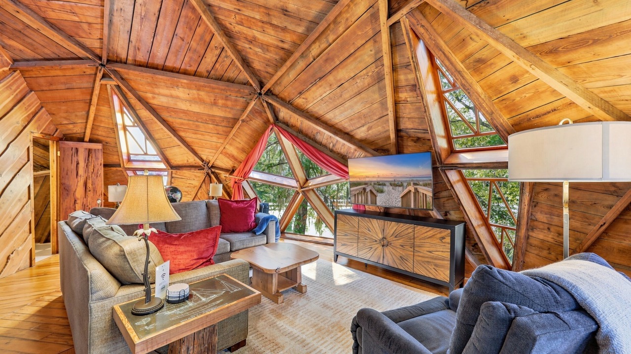 Photo of Livingroom in Conway