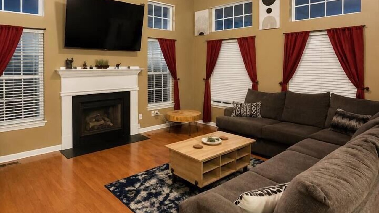 Photo of Livingroom in Huntcliff