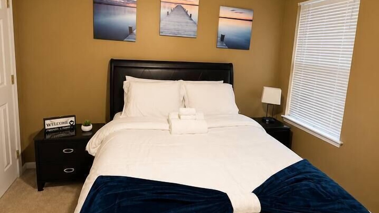 Photo of Bedroom in Huntcliff