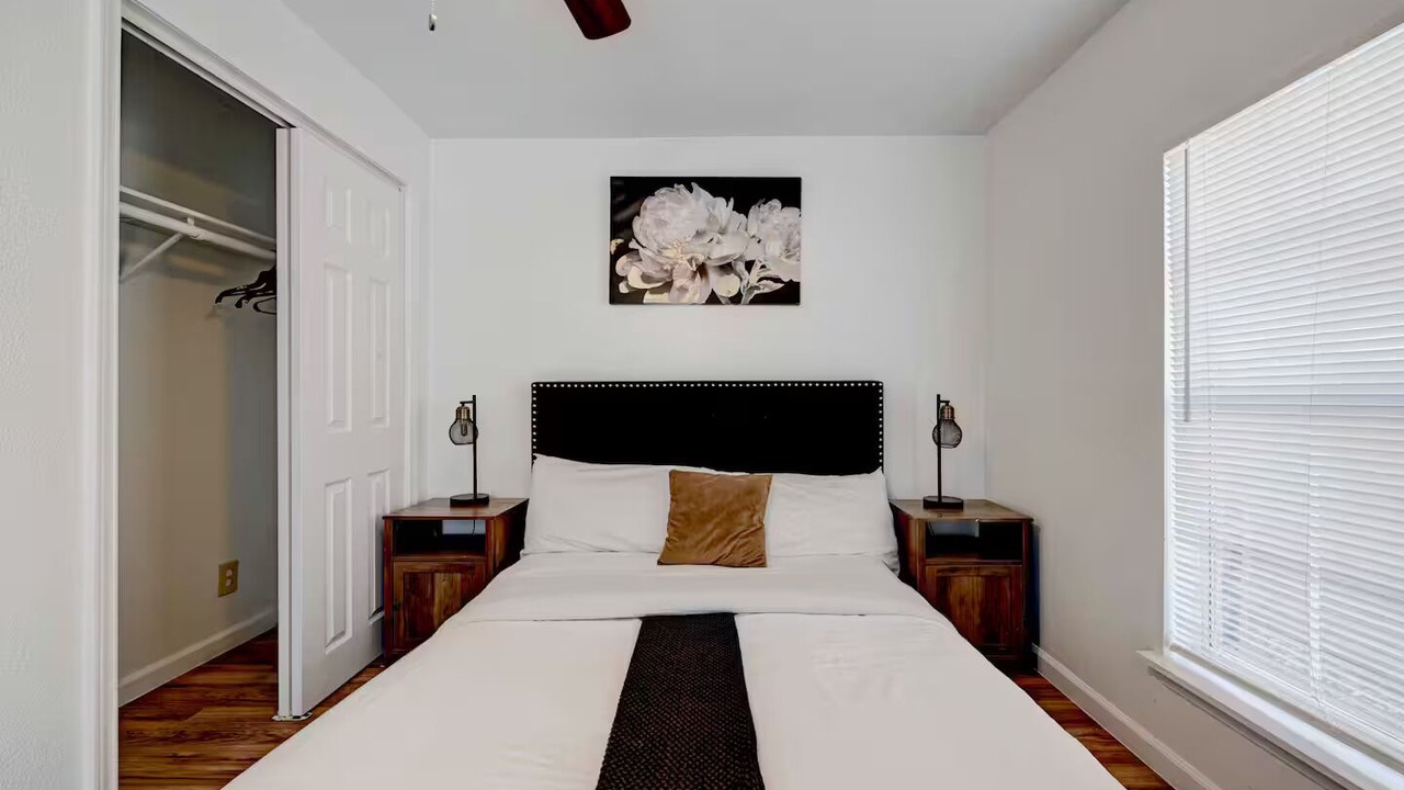 Photo of Bedroom in Chestnut