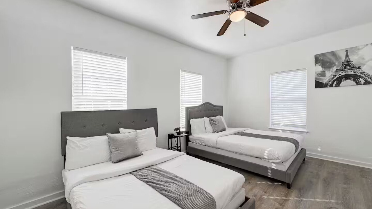 Photo of Bedroom in Rosewood
