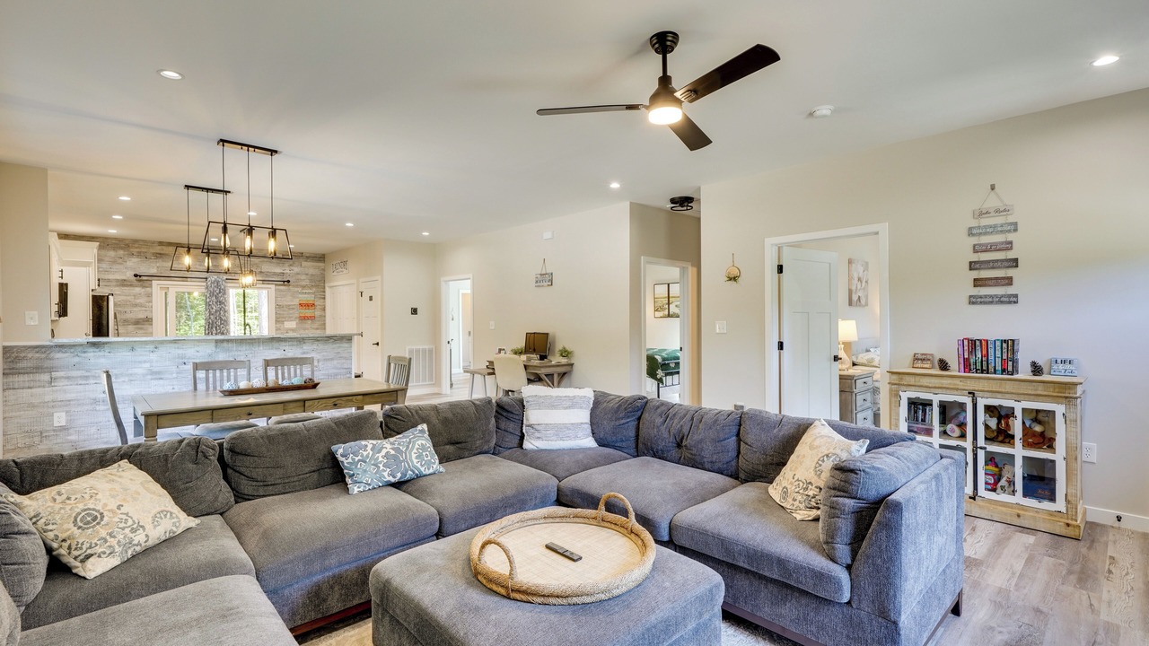 Photo of Livingroom in Macon