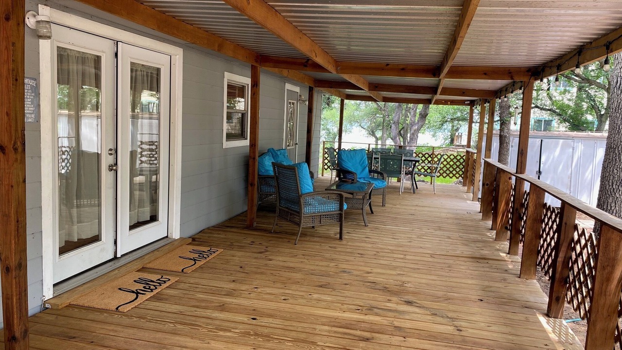 Photo of Patio Balcony in Gordon