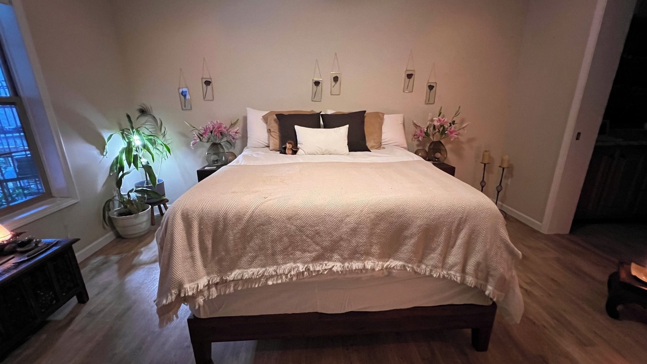Photo of Bedroom in Barnardsville