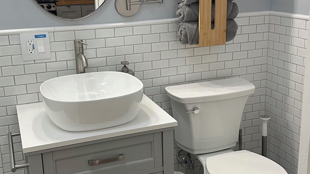 Photo of Bathroom in Washington