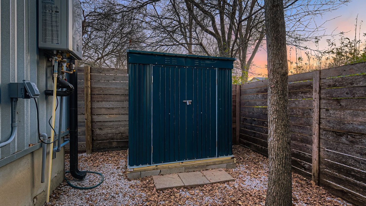 Photo of Outdoor in East MLK