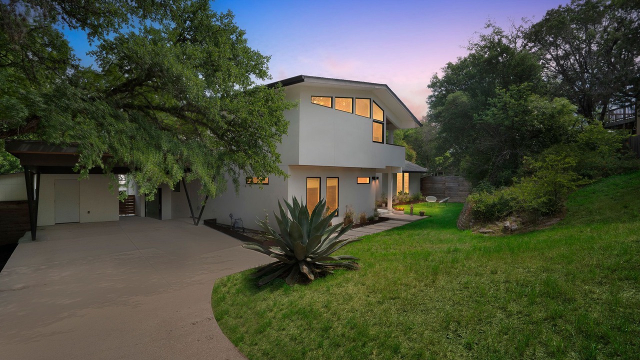 Photo of Outdoor in Barton Hills