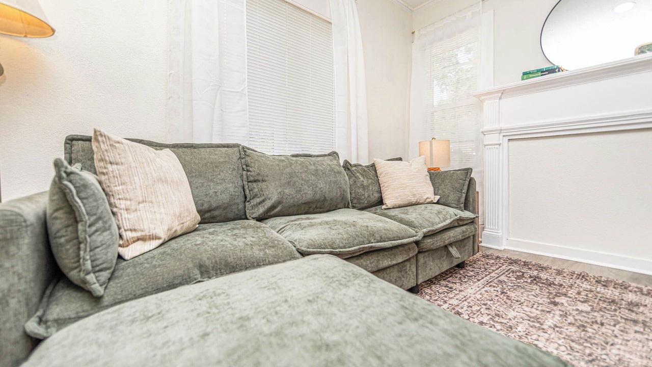 Photo of Livingroom in Terry Sanford