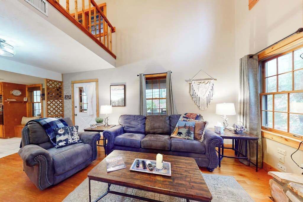 Photo of Livingroom in Lake Lure
