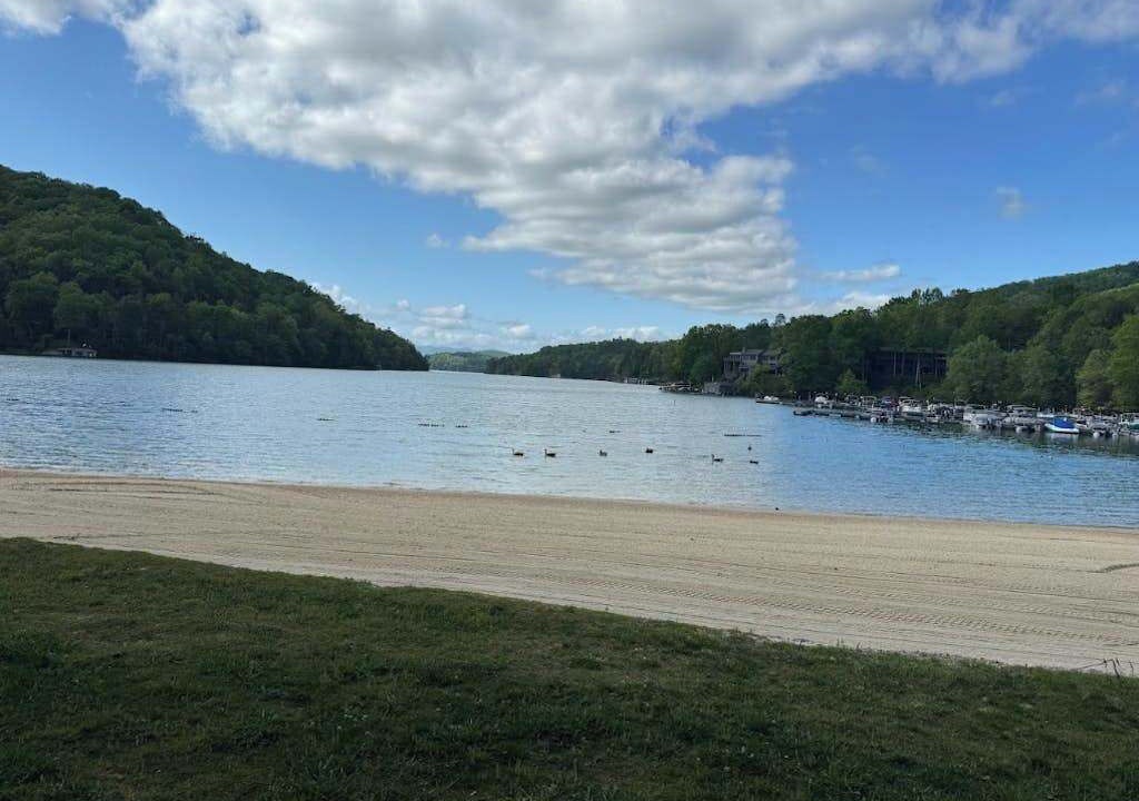 Photo of Others in Lake Lure