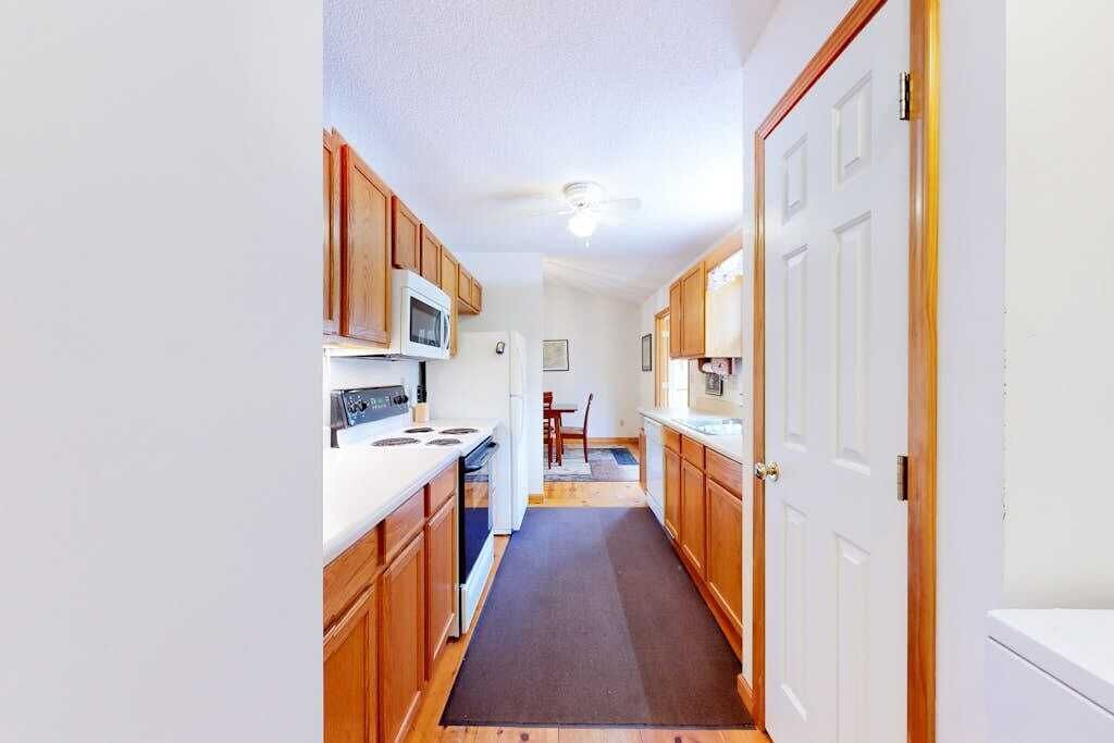 Photo of Kitchen in Winfield Cove