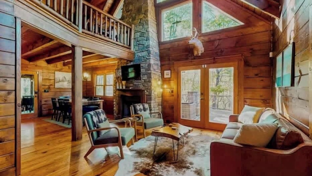 Photo of Livingroom in Lake Lure