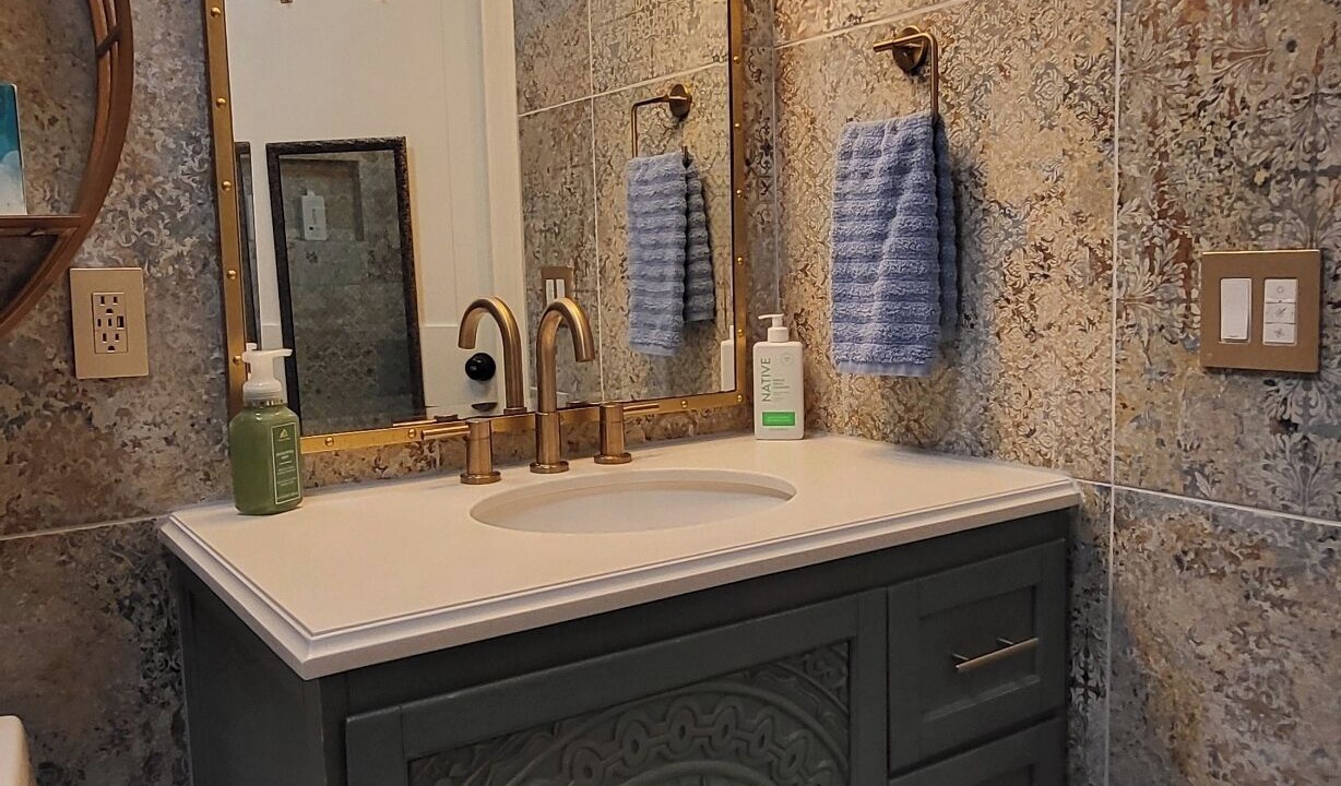 Photo of Bathroom in Suwanee