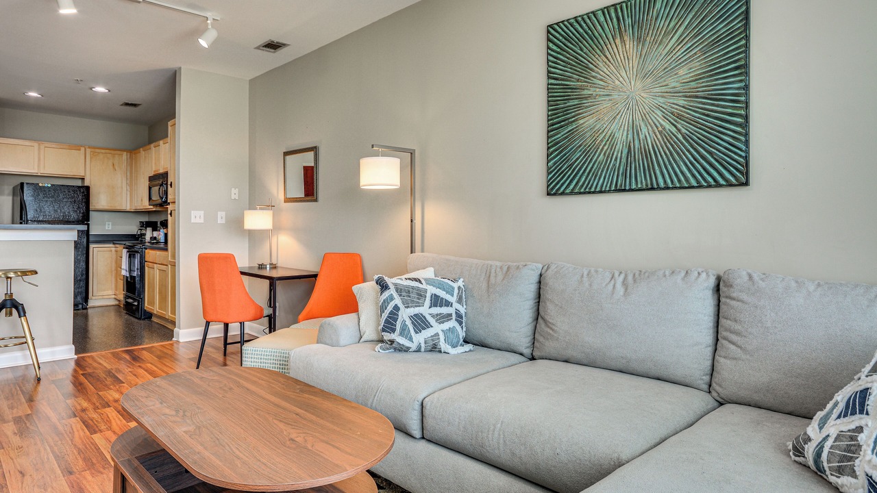Photo of Livingroom in Downtown Greensboro