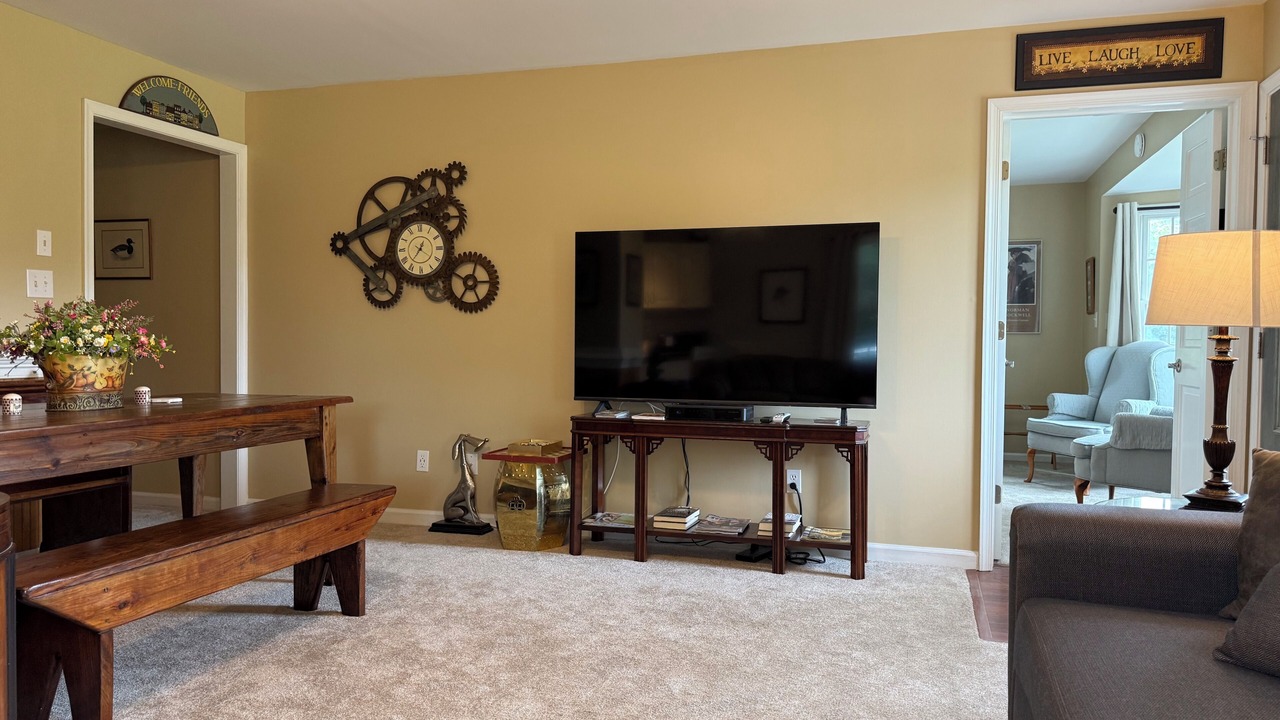 Photo of Livingroom in Scottsville