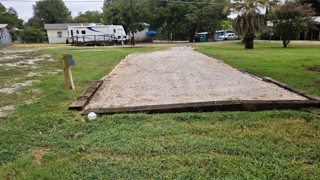 Photo of Outdoor in Kingsland