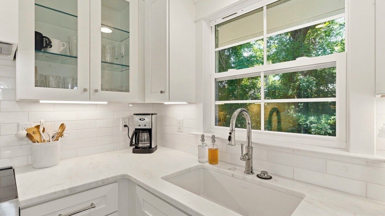 Photo of Kitchen in Bayshore