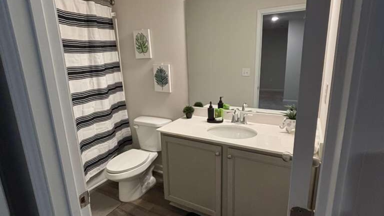 Photo of Bathroom in Oakwood