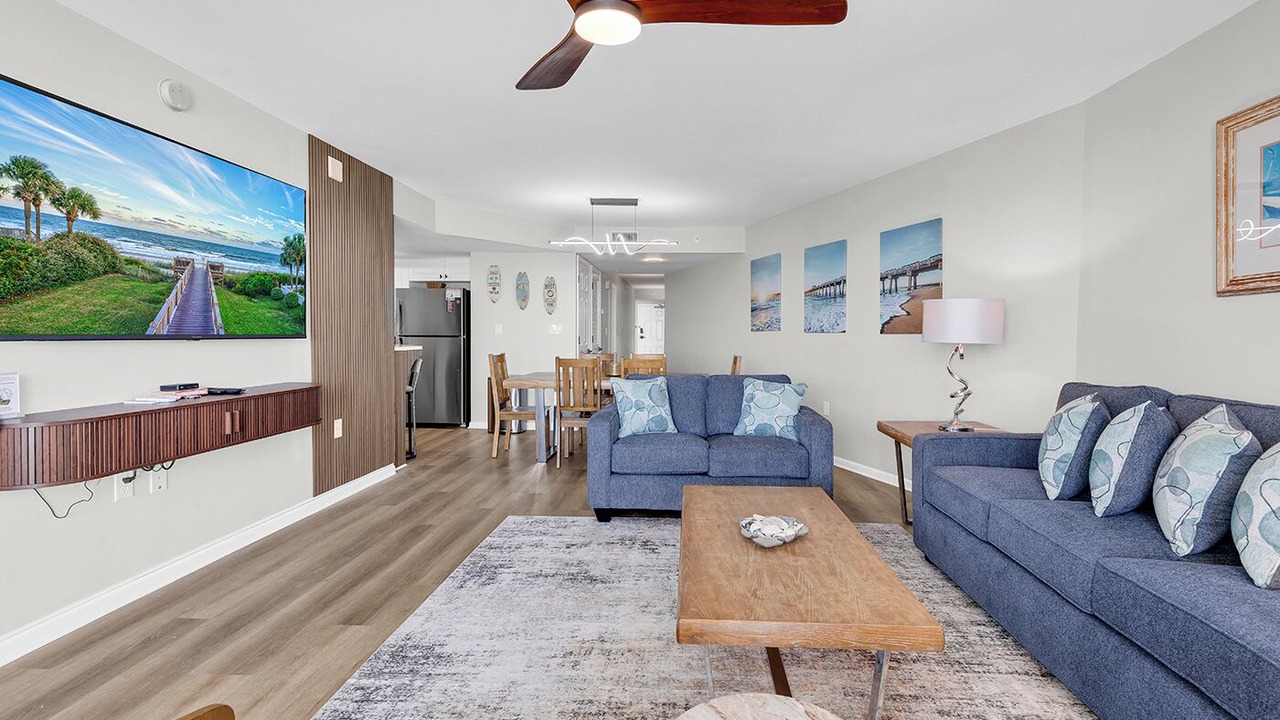 Photo of Livingroom in Ocean Drive