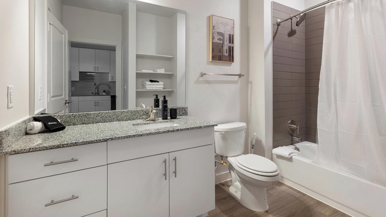 Photo of Bathroom in Sweetbriar