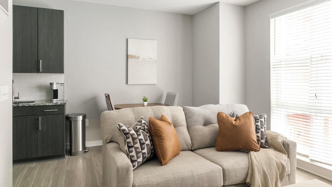 Photo of Livingroom in Optimist Park