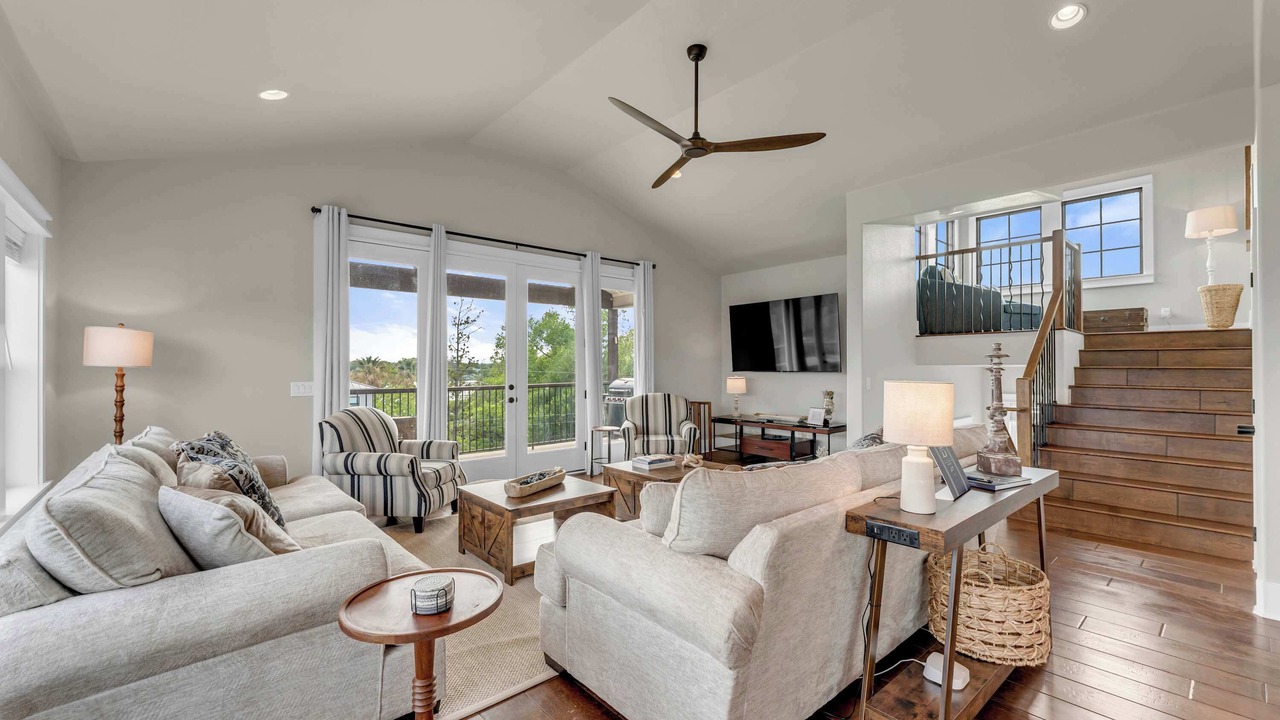 Photo of Livingroom in Granite Shoals