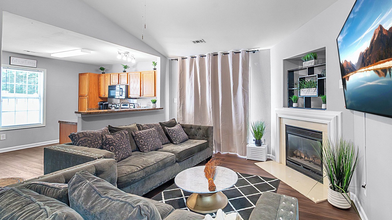 Photo of Livingroom in Charlotte
