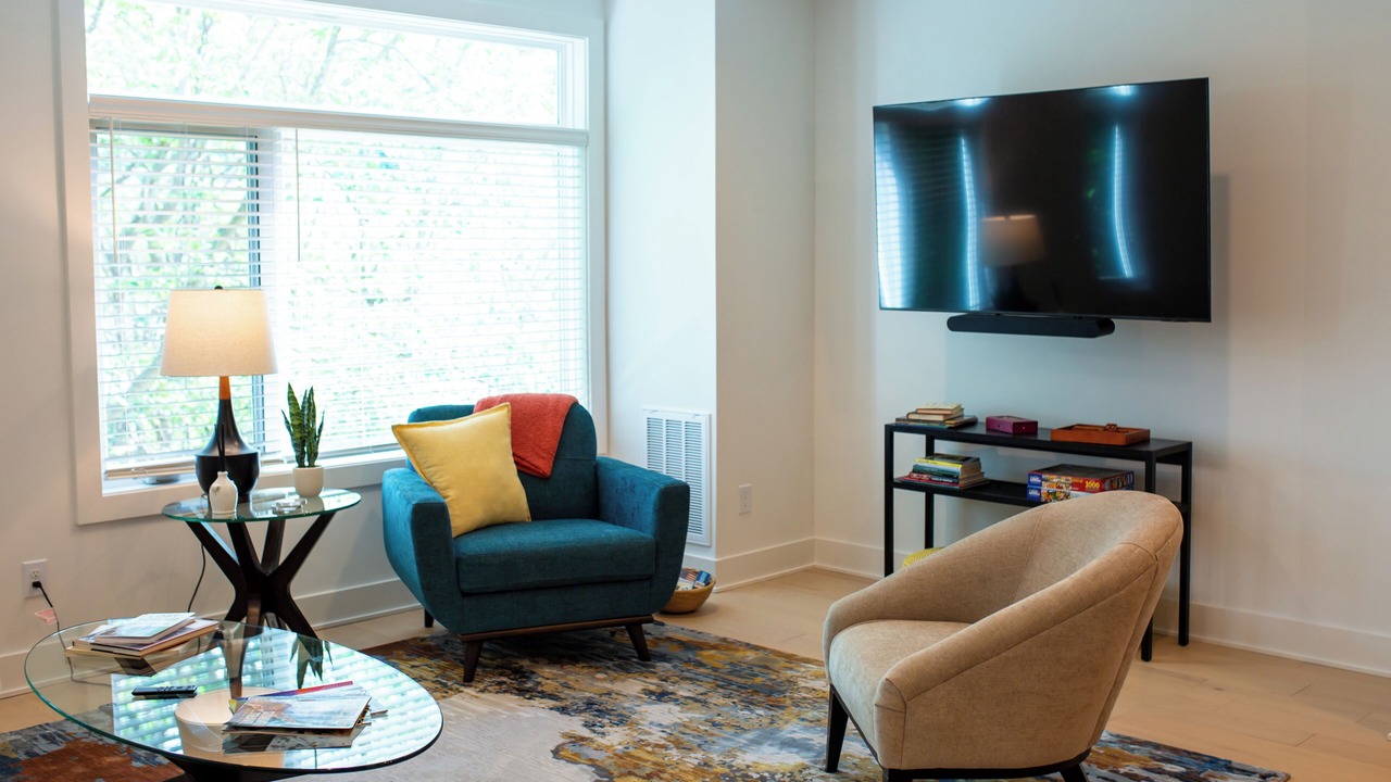 Photo of Livingroom in Downtown