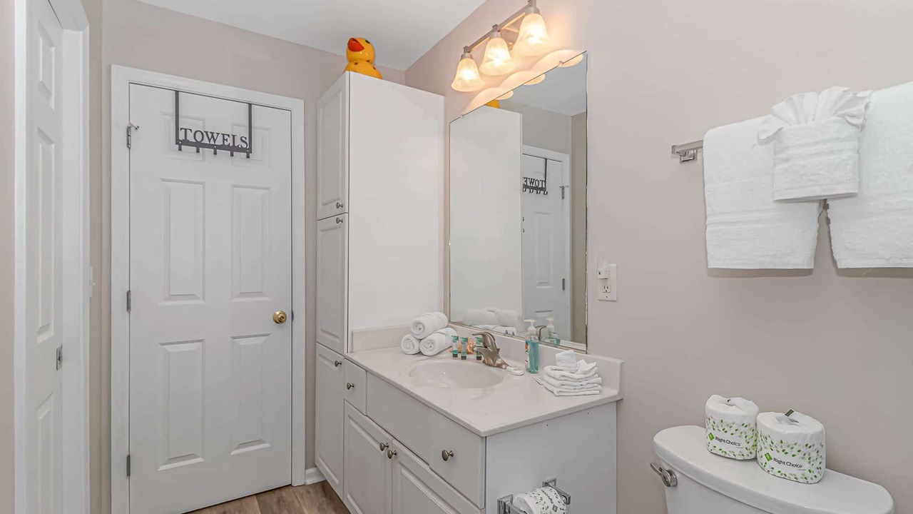 Photo of Bathroom in Vaught