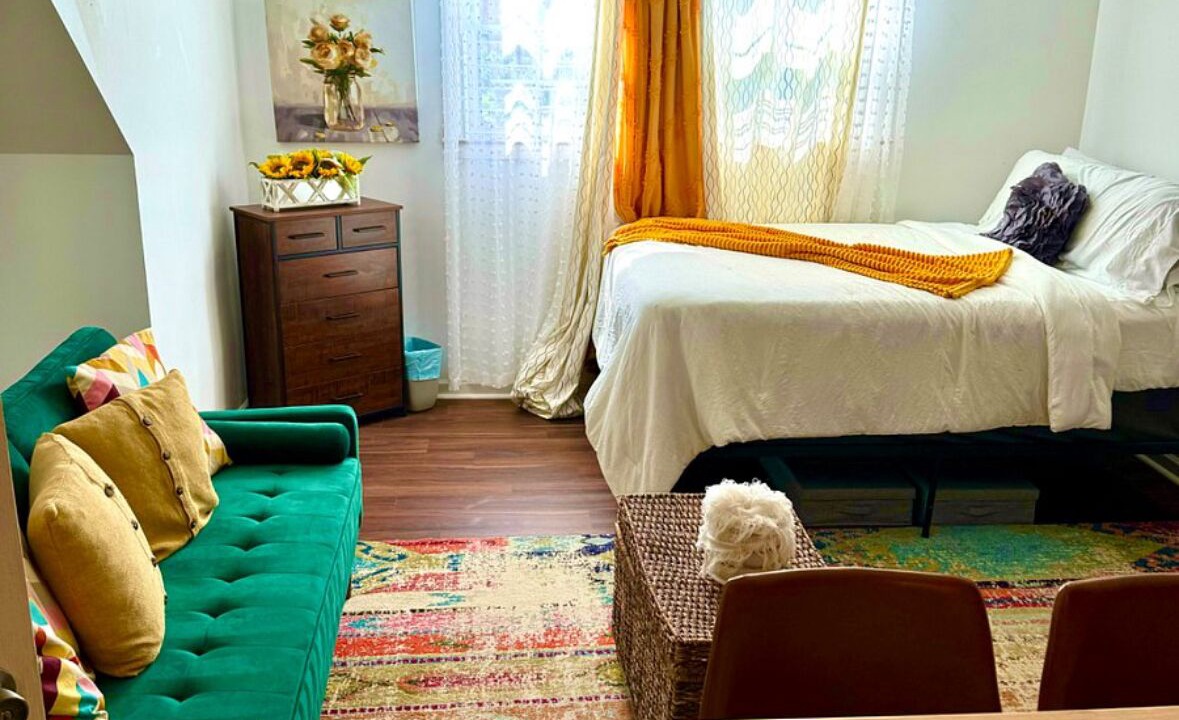 Photo of Bedroom in Upper Marlboro