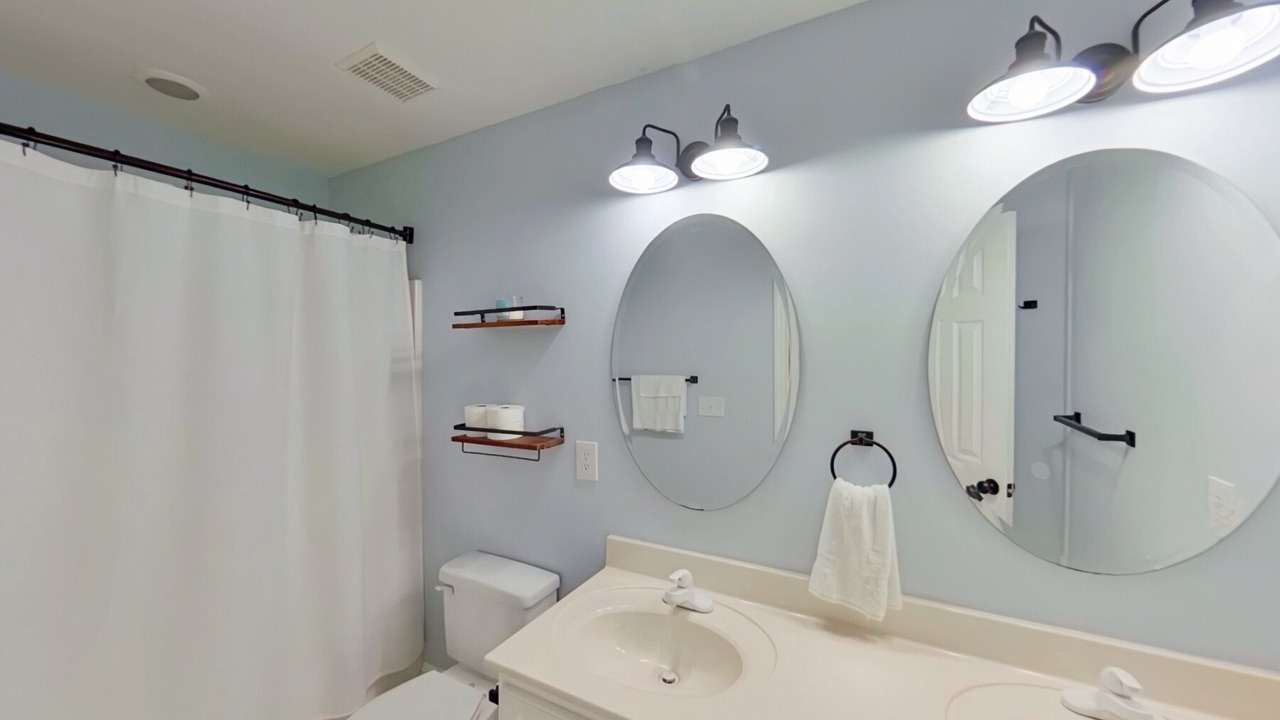 Photo of Bathroom in Evans