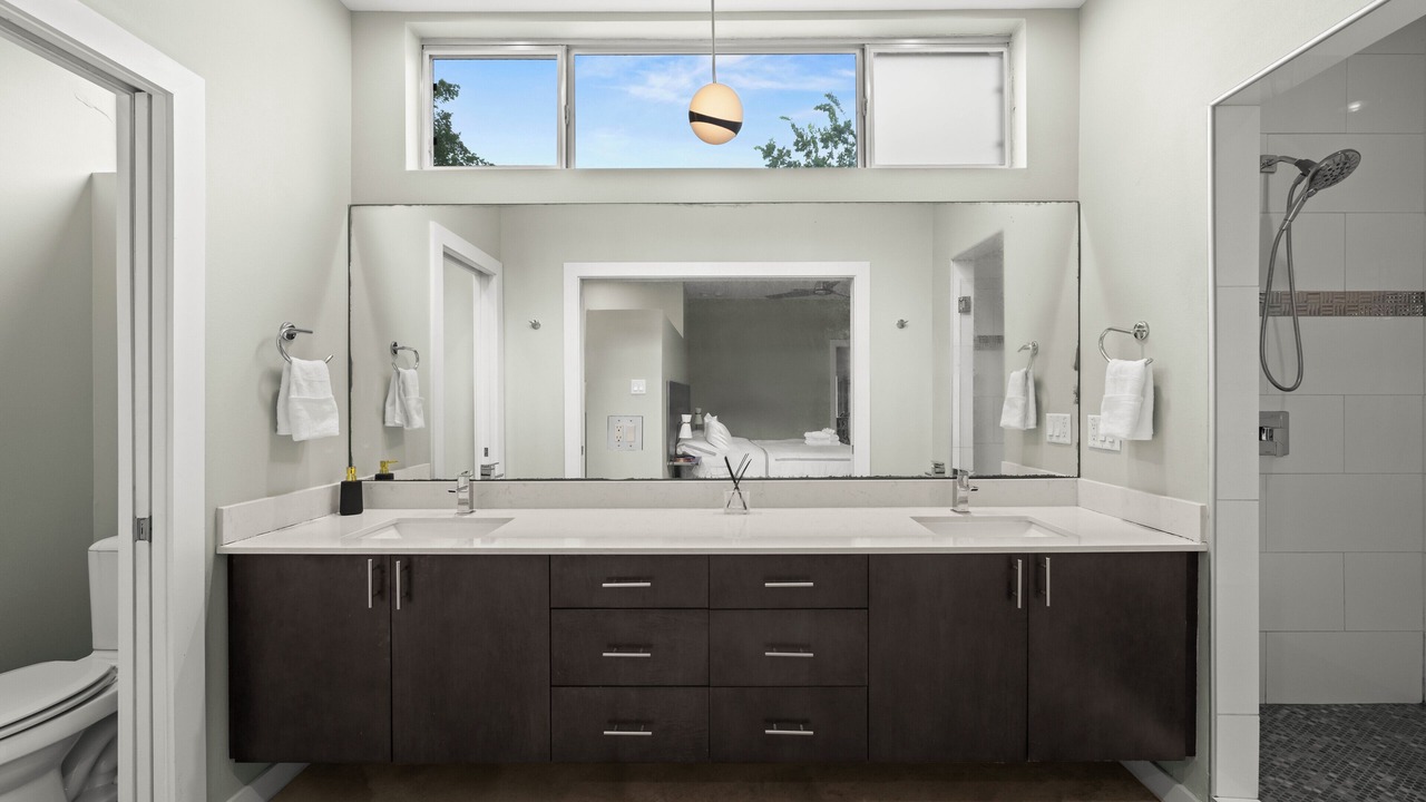Photo of Bathroom in Chestnut