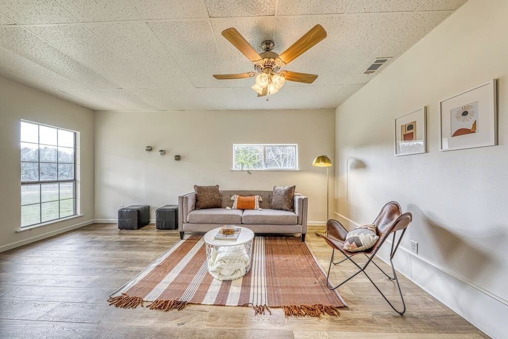 Photo of Livingroom in Liberty Hill
