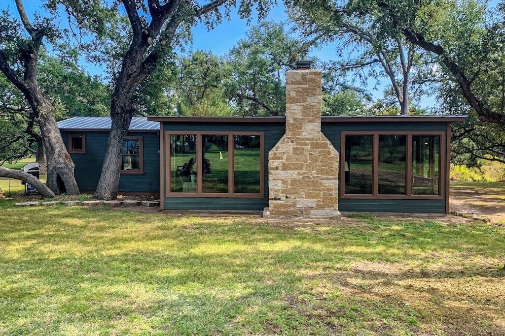 Photo of Outdoor in Burnet