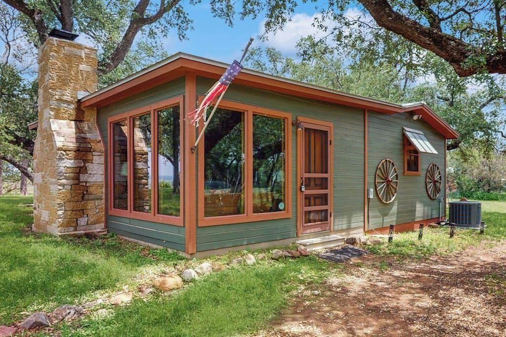 Photo of Outdoor in Burnet