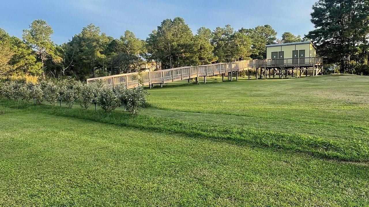 Photo of Outdoor in Merritt