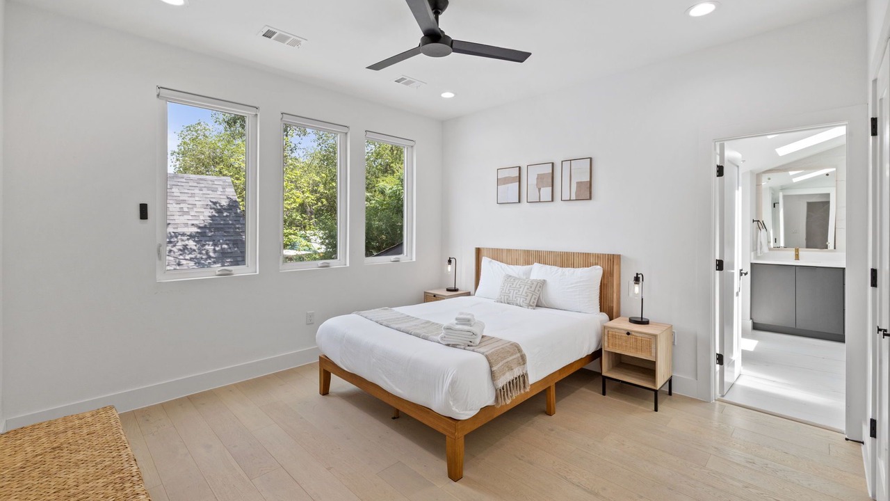 Photo of Bedroom in Brentwood
