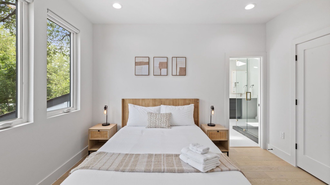 Photo of Bedroom in Brentwood