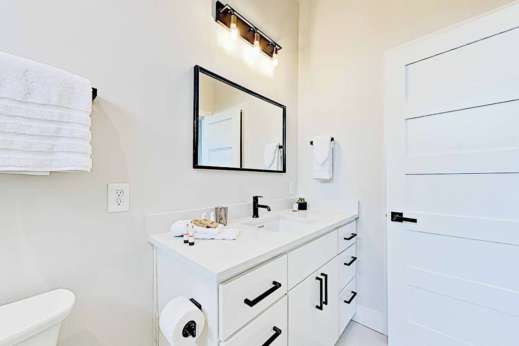 Photo of Bathroom in Foster Heights
